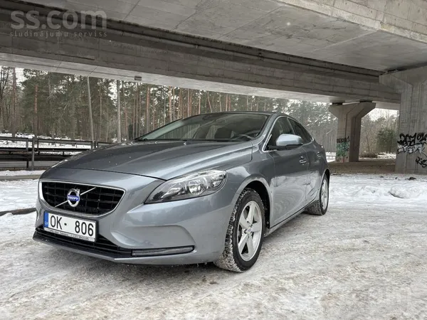 Volvo Pārdodu vai Mainu Volvo V40 Pirma reģistrācija 201