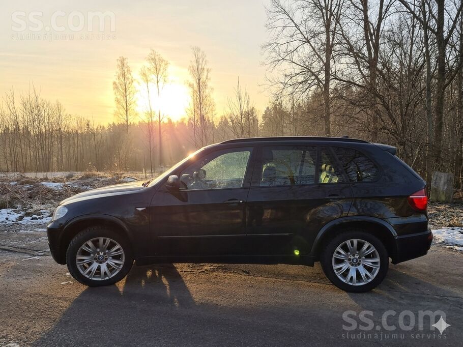 BMW Pārdodu BMW X5 xDrive