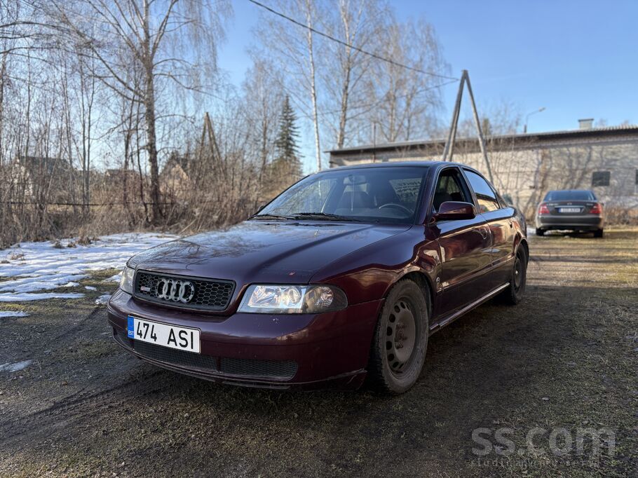 Audi Pardodu A4.