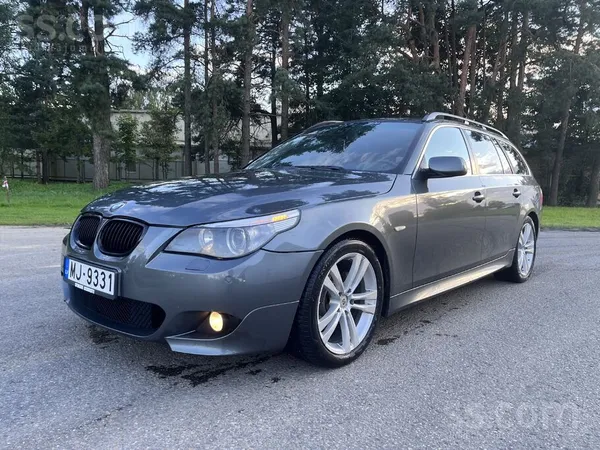BMW BMW 530D xDrive (255 zs) ar automātisko Pārnesumkā