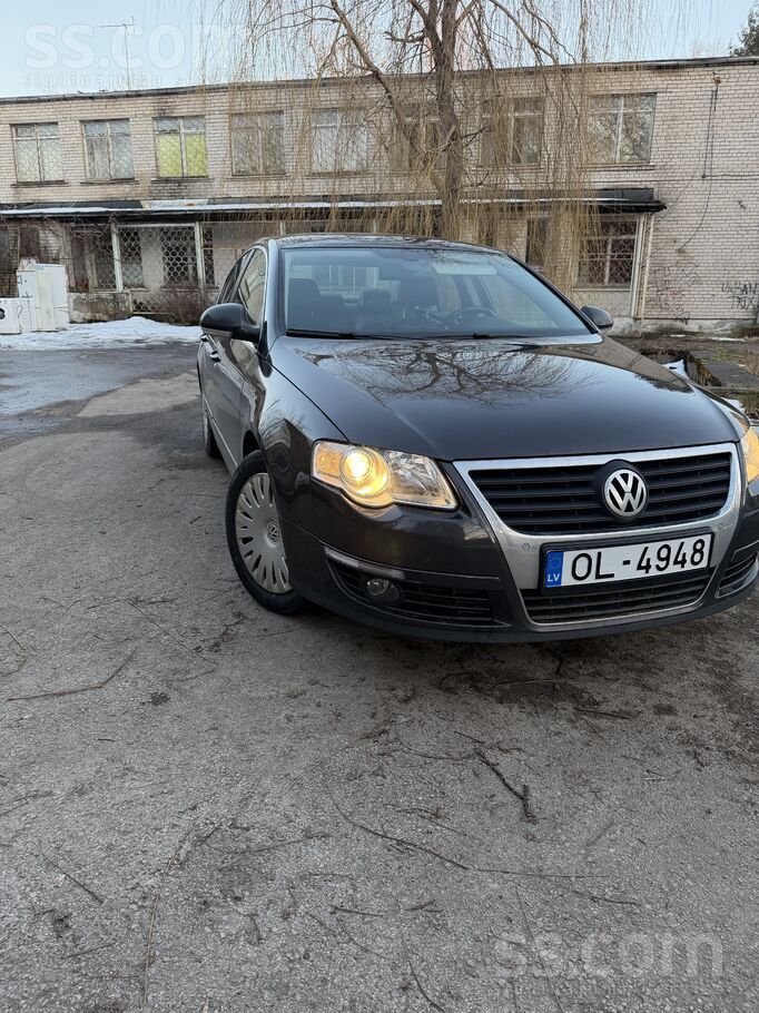 Volkswagen Pārdod ļoti labu passātu. Ļoti smuks nenojāts salo