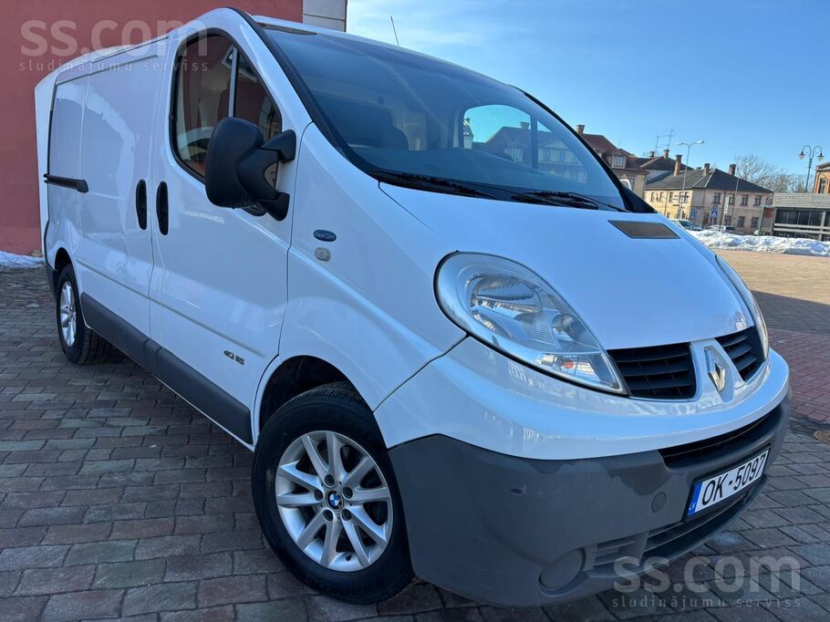 Renault Renault trafic 2.0dCi 84kw. 6 ātrumu manuālā ātrum