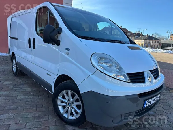 Renault Renault trafic 2.0dCi 84kw. 6 ātrumu manuālā ātrum
