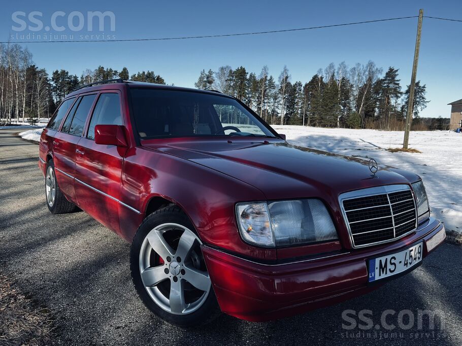 Svaiga tehniskā apskate, izieta ar pamatpārbaudi un 0 novērtejumu. 
2.5d 83