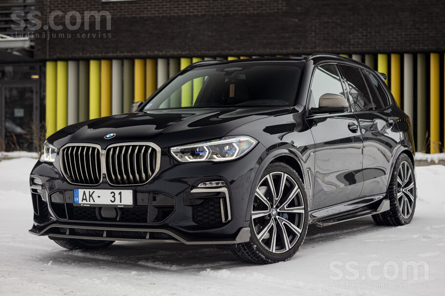 BMW Pārdod BMW ar ļoti bagātīgu komplektāciju un M Spo