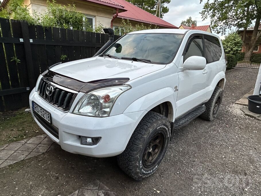 Toyota Apkopts, milzīgi ieguldījumi, dubļus nav redzējis,