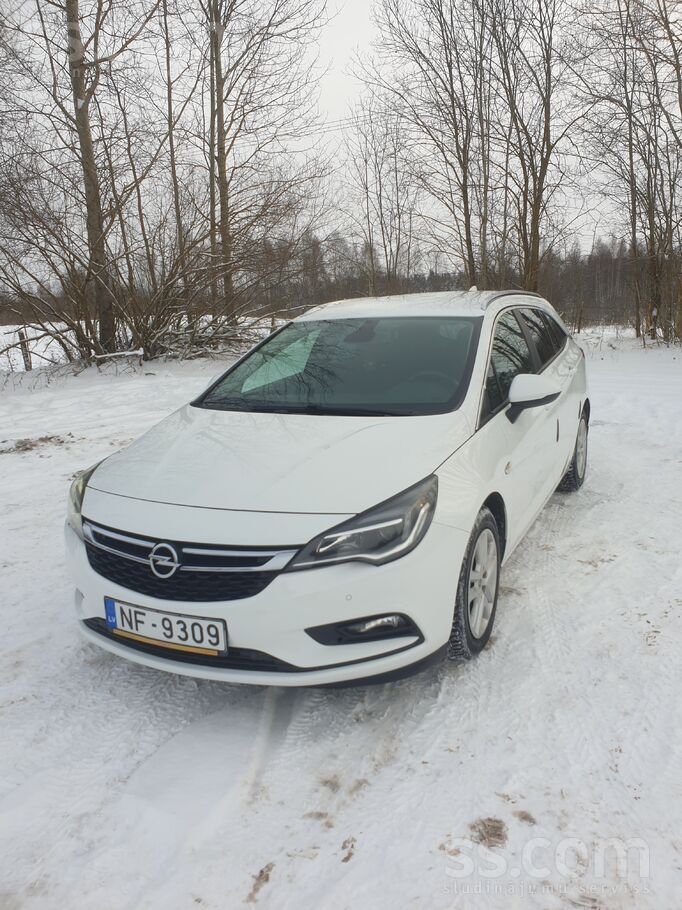 Opel 1.6 dīzelis. 81kw, Labas m+s riepas. Pirms 10 tūks