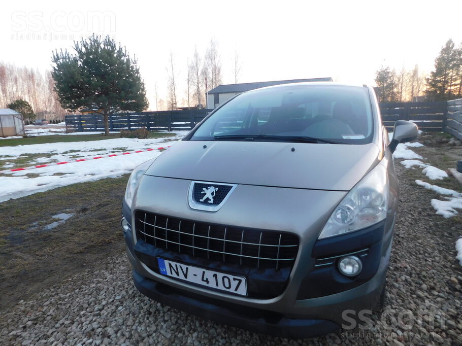 Peugeot Labā stavoklī, braukšanas kartībā. 