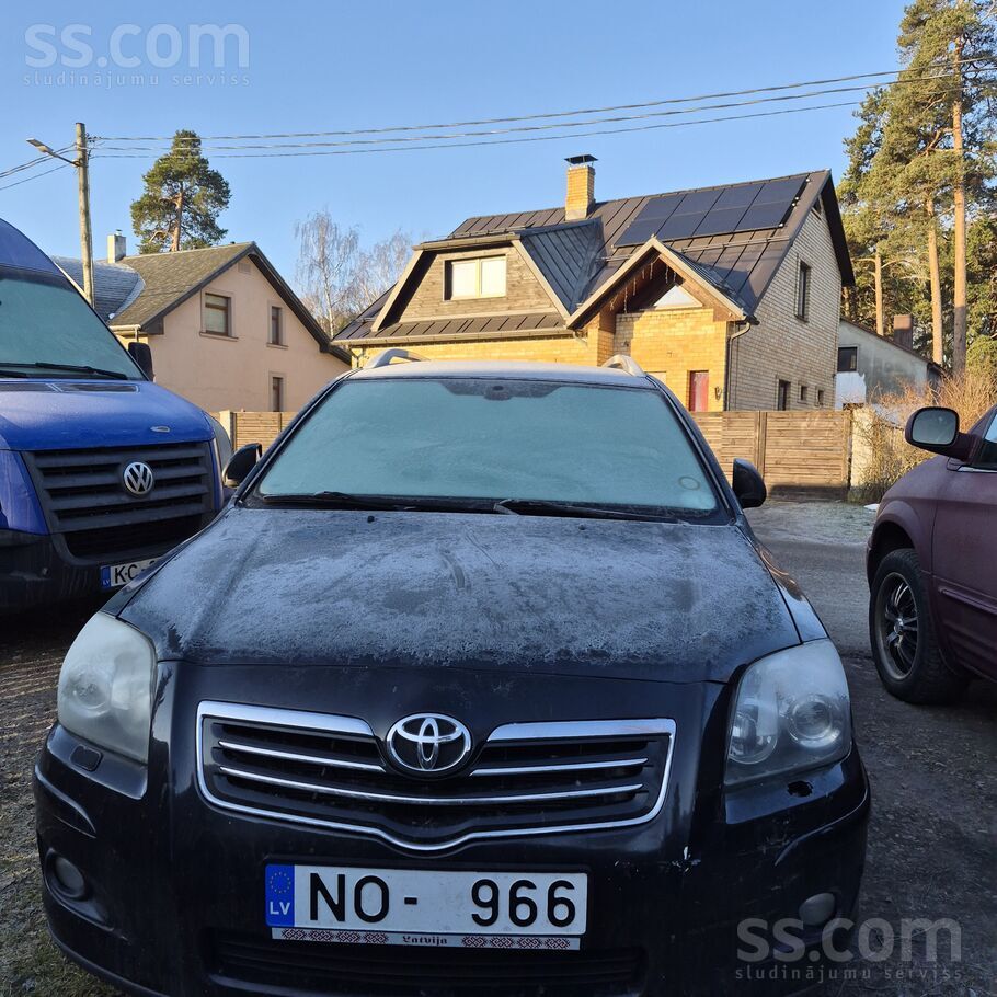 Продам авенсис с техосмотром. После нового стала плохо заводиться и дымит. т