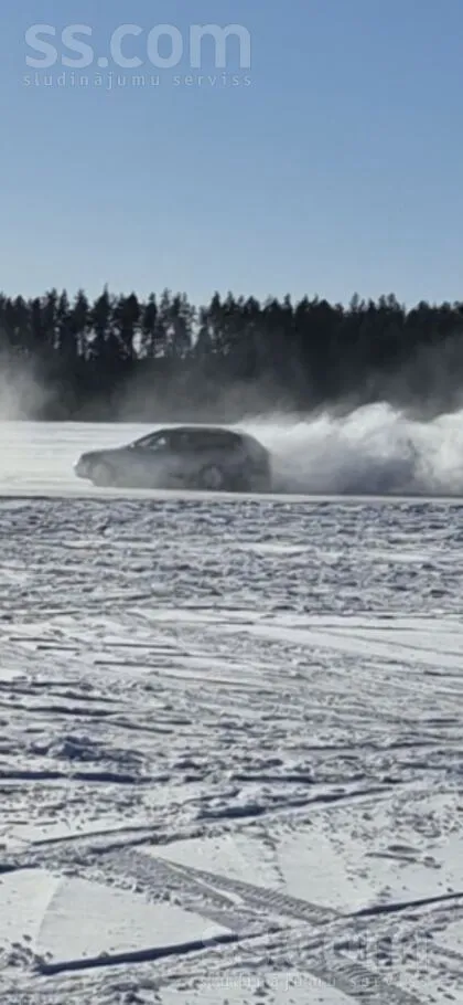 Audi Pārdod audi quattro a4b5 1.9tdi afn 81kw.