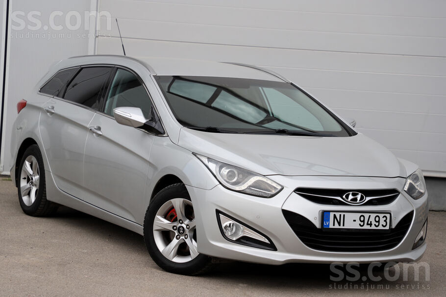 Hyundai Hyundai i40 1.7Dīzelis 85kw / 115zs , mehāniskā pā