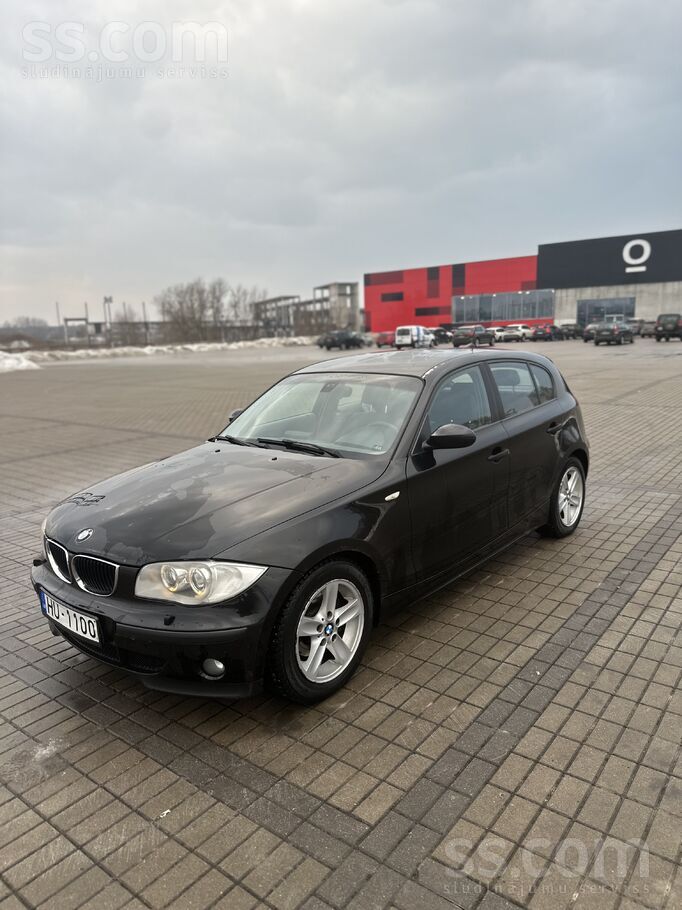BMW Sveiki. Tirgoju BMW 1.sēriju 118d 2005. gada