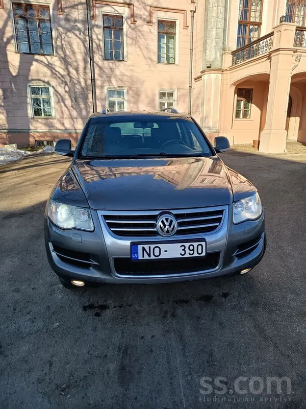Volkswagen Pārdod tuaregu trīs gadi Lv no francijas, trīs lit