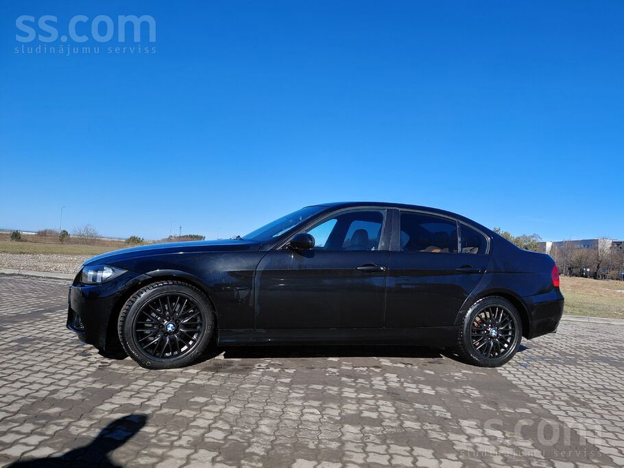 BMW 330 xi (200Kw/272Ps)