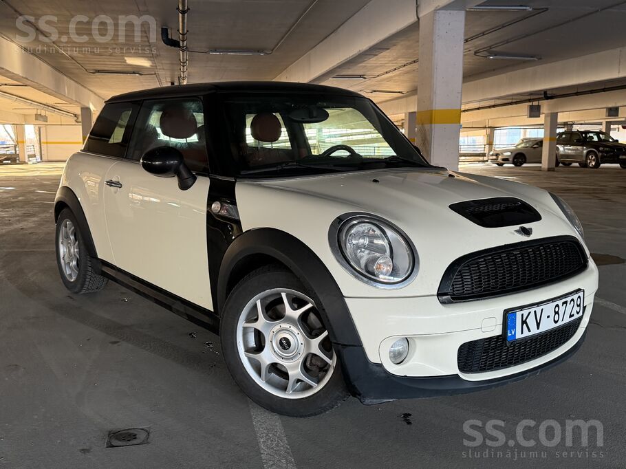 Mini Pārdodu izskatīgu un jaudīgu Cooper S labā stāvokl