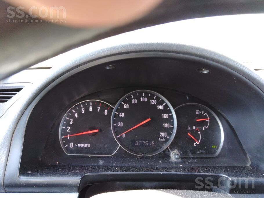 Suzuki Pārdod Suziki grand vitara, 4x4, 2004 gada, 2, 0 b