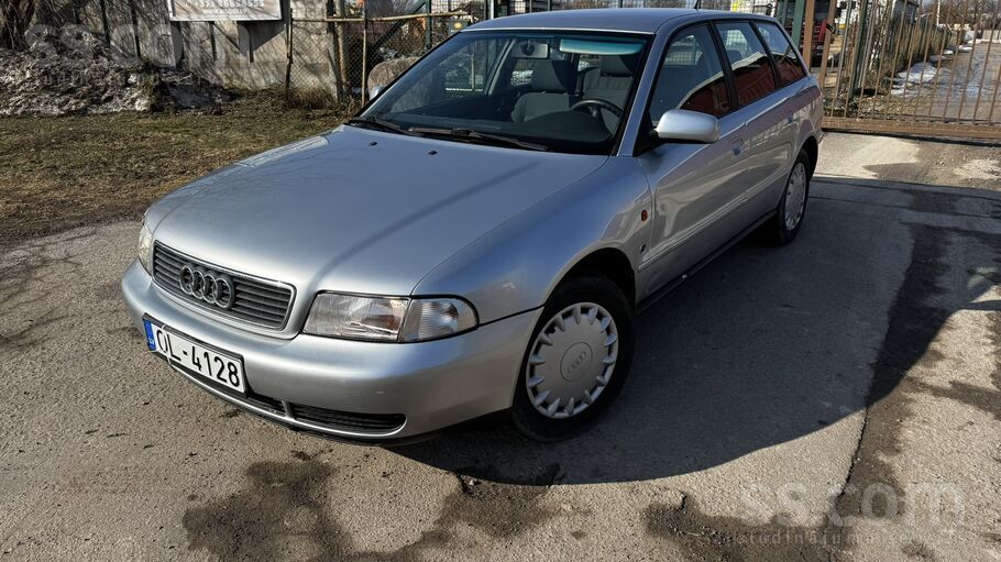 Audi Pārdodu Audi A4. Tikko atvests no Vācijas. 