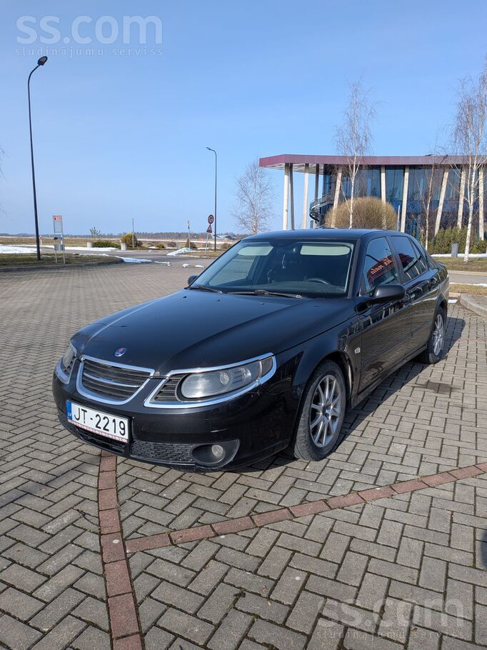 Saab Pārdodu Saab 9-5.