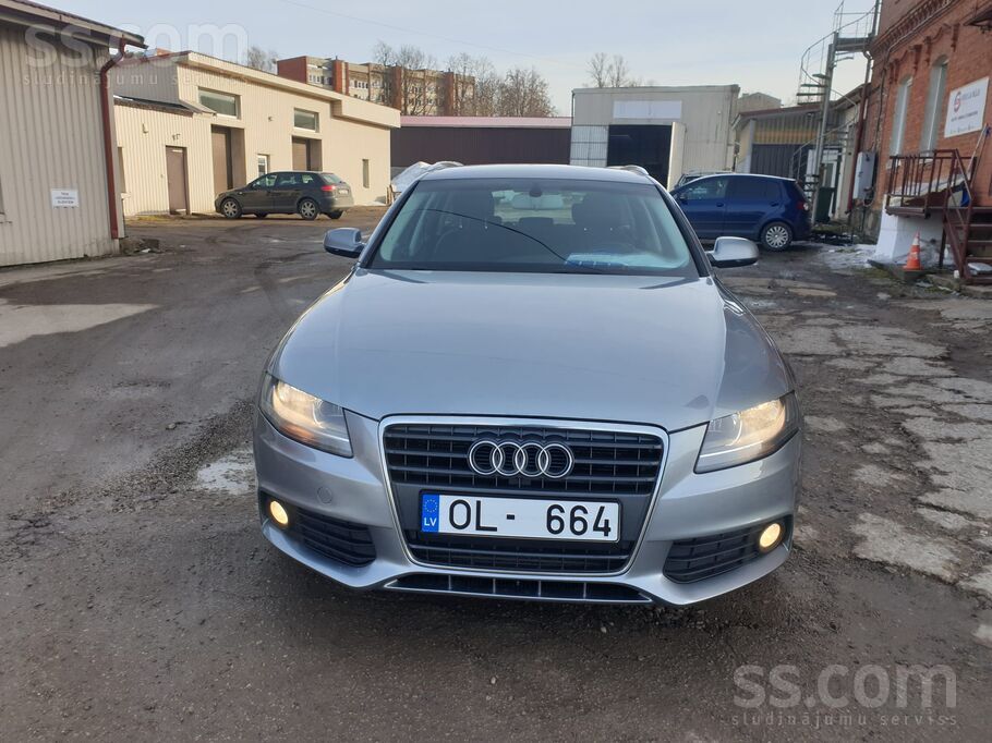 Audi Без пробега по Латвии 15.12.2011. Оригинальный про