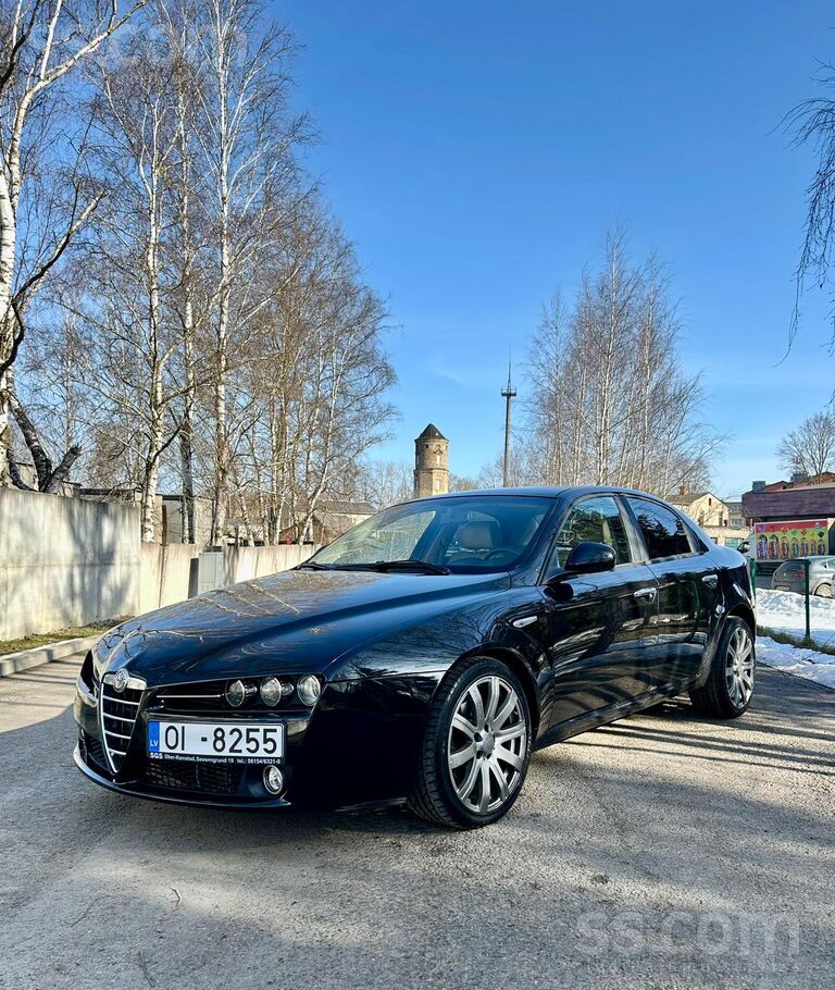 Alfa-romeo Pārdodu Alfa Romeo 159 Sedan. 1.9 dīzelis, 88 Kw, 