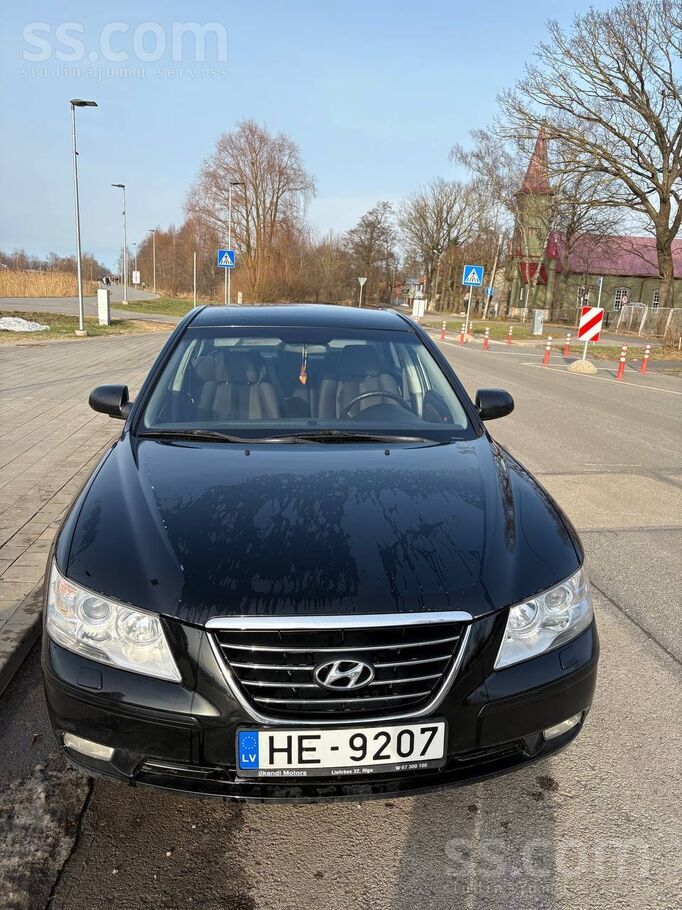 Hyundai Sonata 2008 года , 2.4 бензин .Механика 5-ти ступенчатая .Машина в х