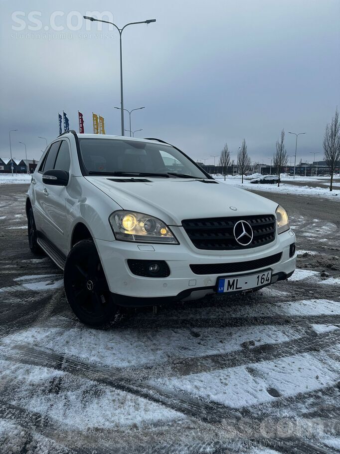 Продаю красивый, надёжный и очень комфортный автомобиль. Первая регистрация