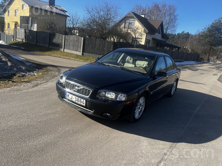 Pārdodu Volvo S80 ar slimības lapu. Tehniskā apskate derīga līdz 26.03.2026.