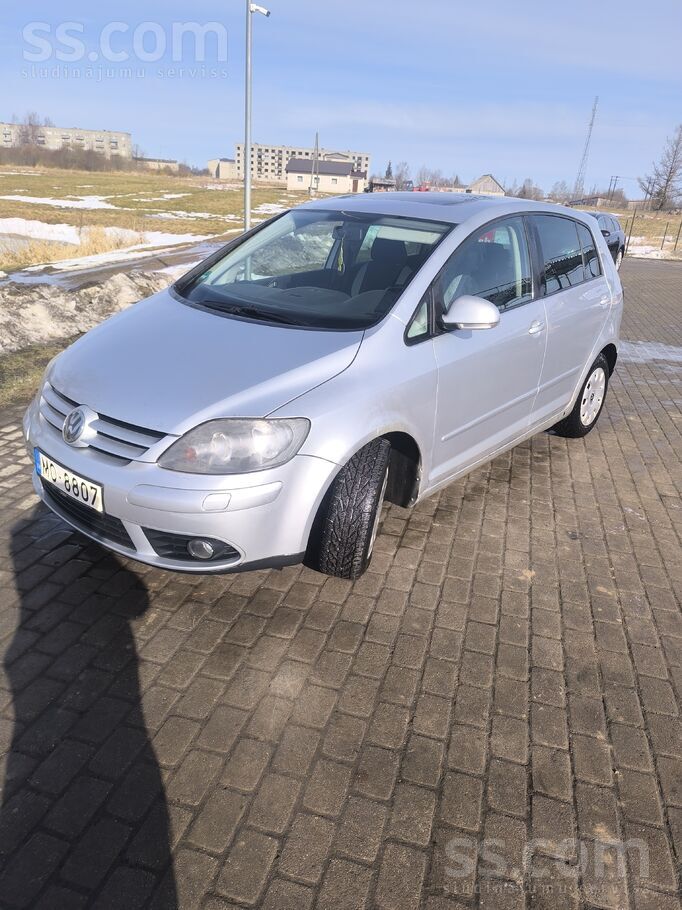 Volkswagen Golf5 Plus. 2007.gada ar 1.9tdi dzinēju. TA līdz o