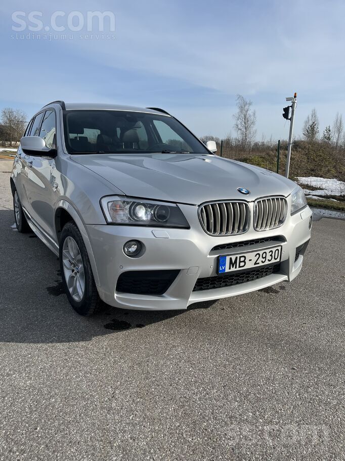 BMW Īpašnieks pārdod BMW x3 2013 gada, 
