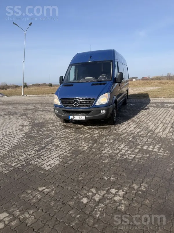 Mercedes Pārdod Mercedes Sprinter 2011gads, 2.2L dīzelis, 9