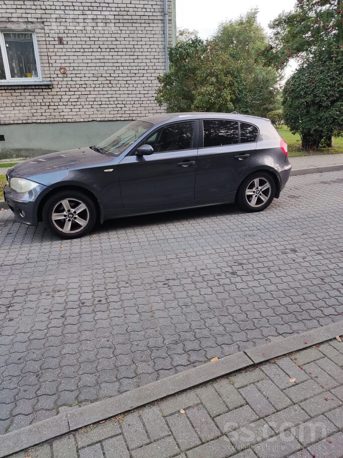 BMW Срочно продаю свою машину в связи со сложной эконо