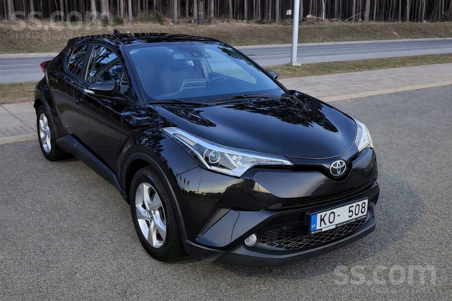 Toyota Toyota C-Hr Crossover 1.2 (85 kw) manuālā ātrumkār