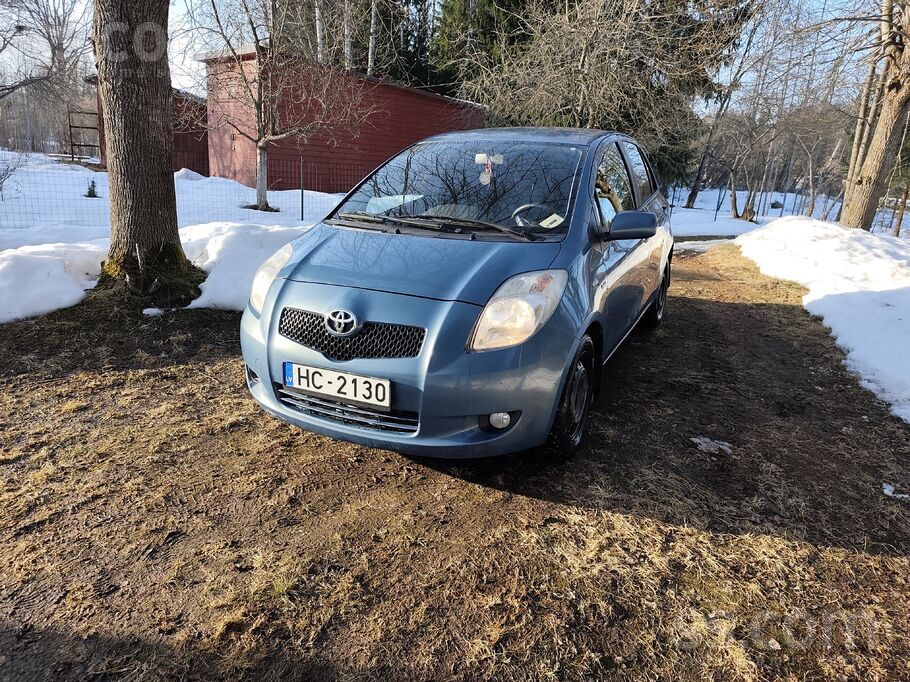Toyota Pārdodu 2008. gada Toyota Yaris 1, 4L dīzeli. Pirk