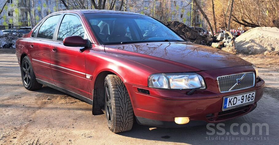 Volvo Jauna T. A, Menesi atpakal taisita apkope ela filt