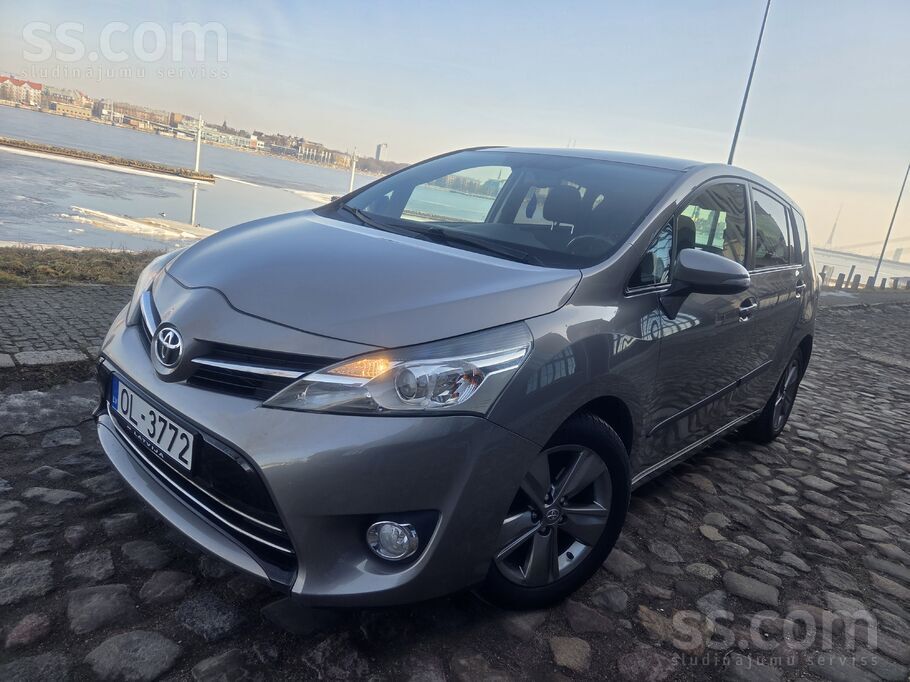 Toyota Toyota Verso 1.6 D4d 82 kw/112 zs- Facelift modeli