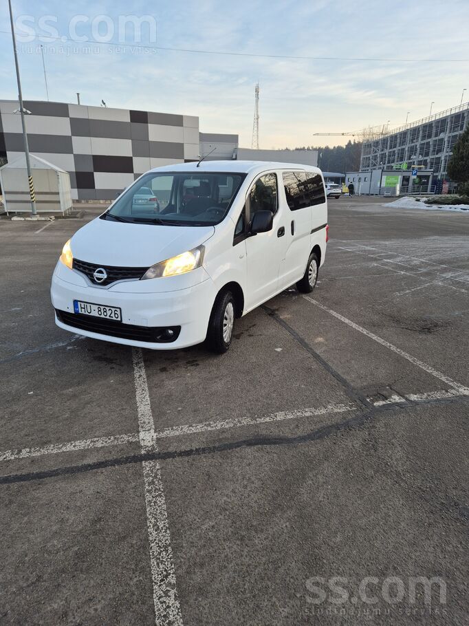 Pārdodu Nissan Nv200 ar 155 000 km nobraukumu, 1, 5 dci 66kw manuālo ātrumkā
