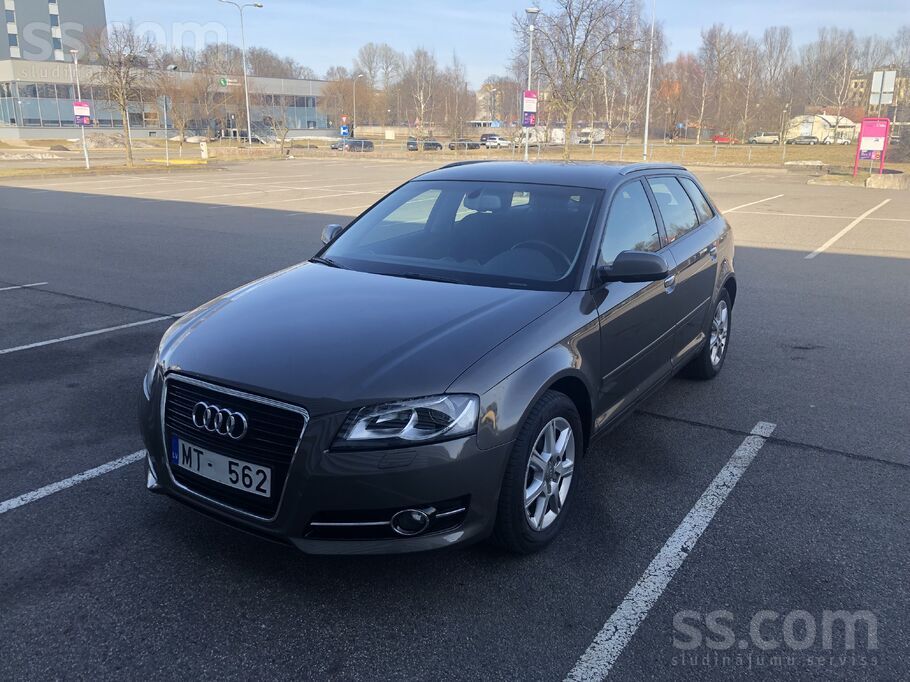 Audi Audi A3 Sportback. 2012 gads. 178000 km. Bi-Xenona