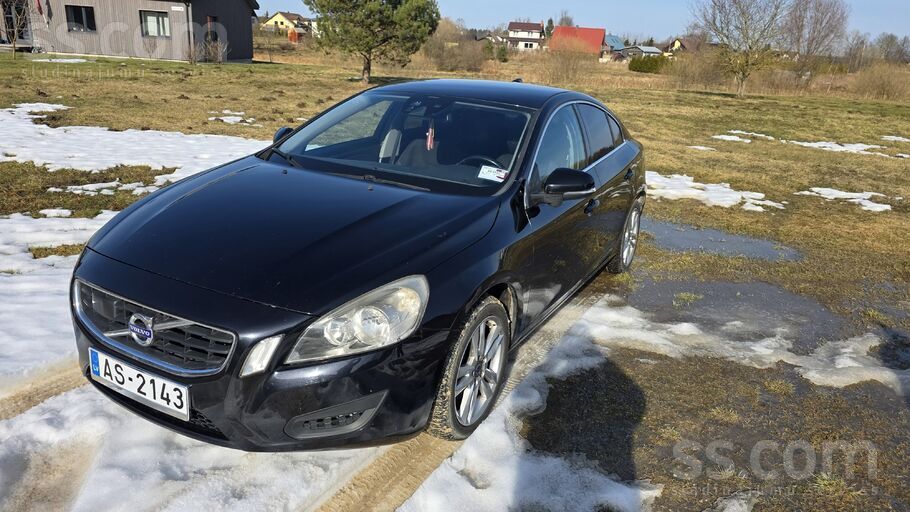 Volvo D5 - ļoti jaudīgs un ekonomisks auto. 