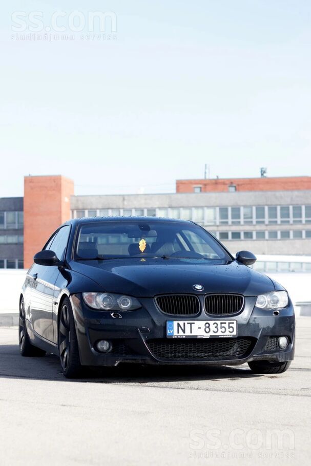 BMW Pārdodu BMW E92 kupeju ar ekonomisko un jaudīgo 2.