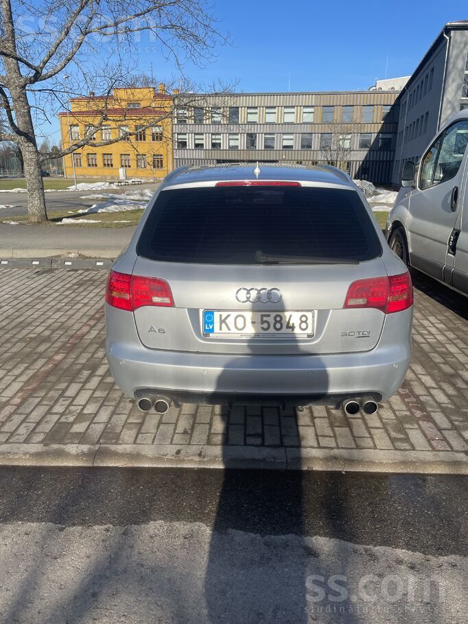 Audi Steidzami pardodu, cena runājama. 