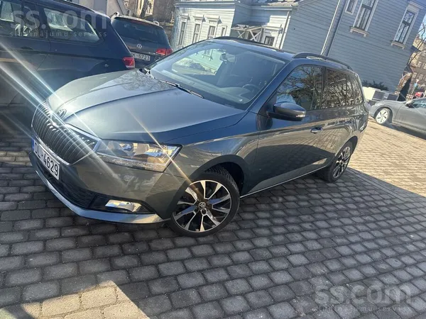 Skoda Tirgošanā lieliska mašīna, Škoda Fabia Universālis