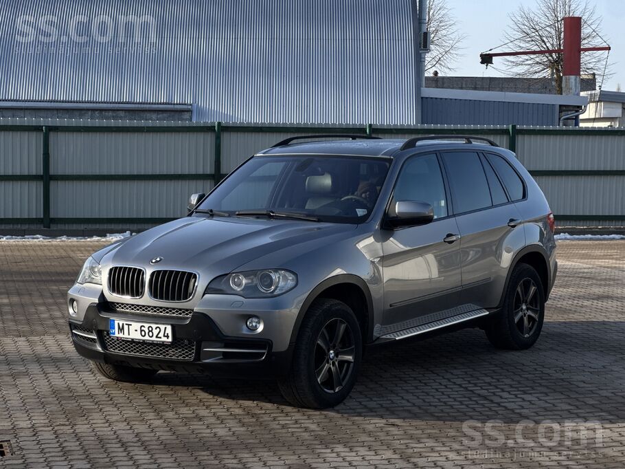 BMW Pārdodu koptu BMW X5. Pietiekoši labs aprīkojums. 