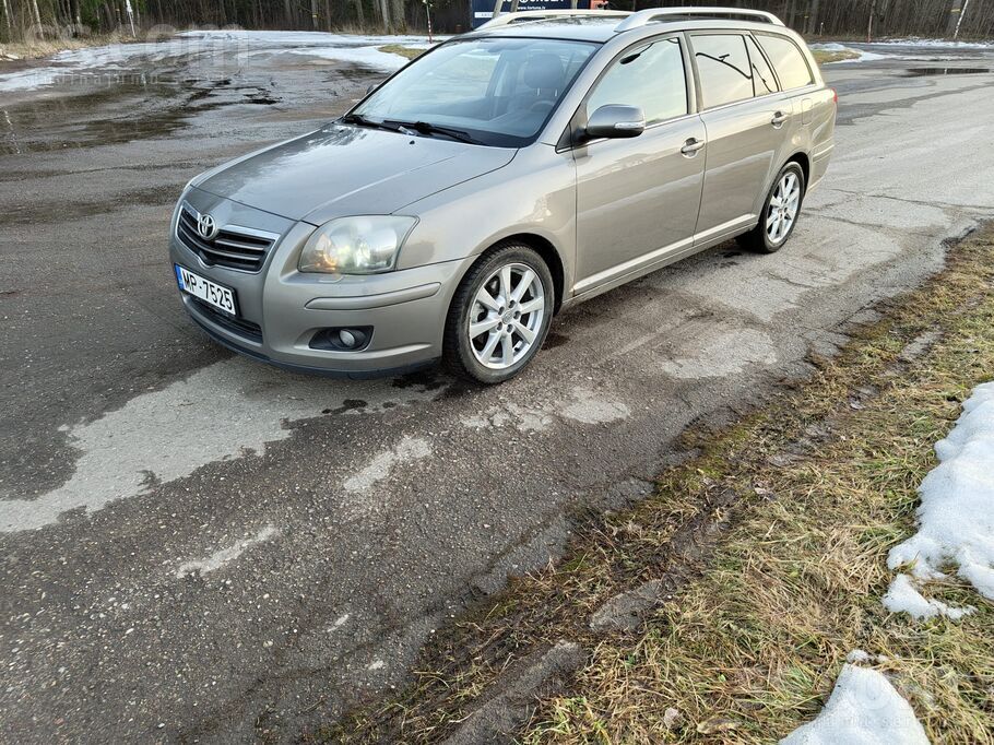 Toyota Avensis 2.2 dīzelis, 130Kw/175zs, ļoti dinamisks a