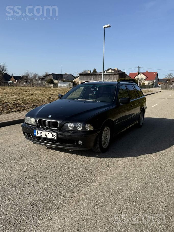 Auto tehniski ir labi uzturēts. 

Veiktie darbi:
Nomainītas visas motorte