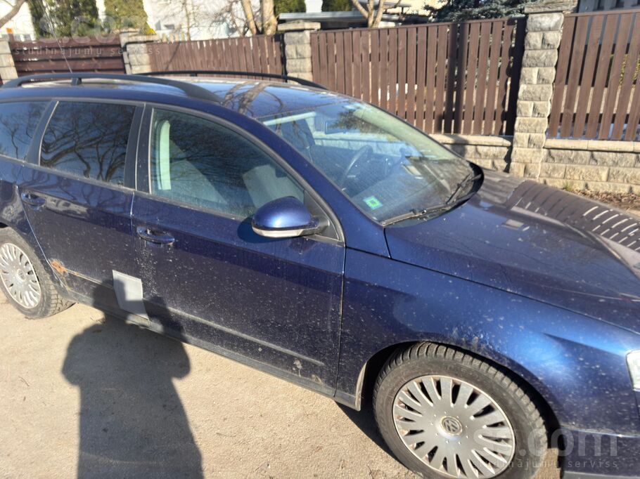 Volkswagen Pārdodu savu Volkswagen Passat, Izlaiduma gads: 20