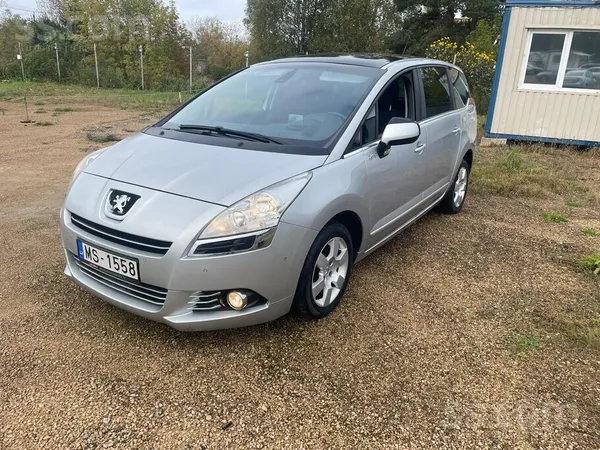 Peugeot 7-Vietas Jauna-Ta-2027G. Cela nodoklis nomaksats. 