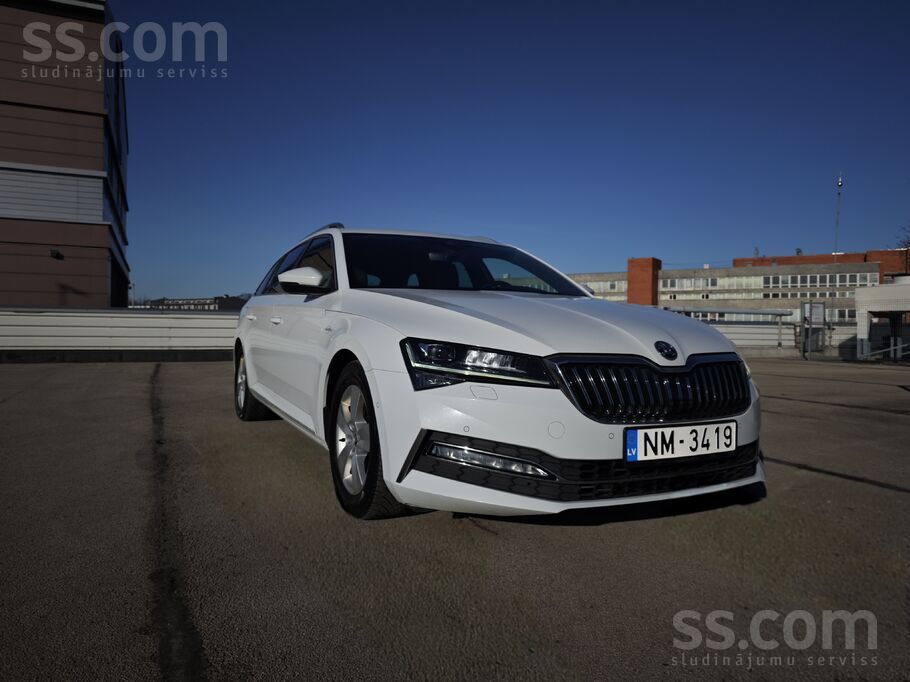 Skoda Pārdodu Škoda Superb Laurin & Klement ar pilnpiedz