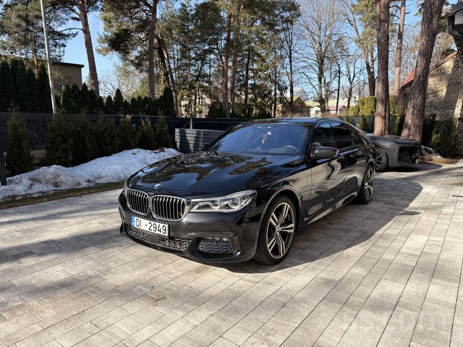 BMW 740d xDrive M Sport Laserlight Executive Drive Pro Massage 127 600 km Ce
