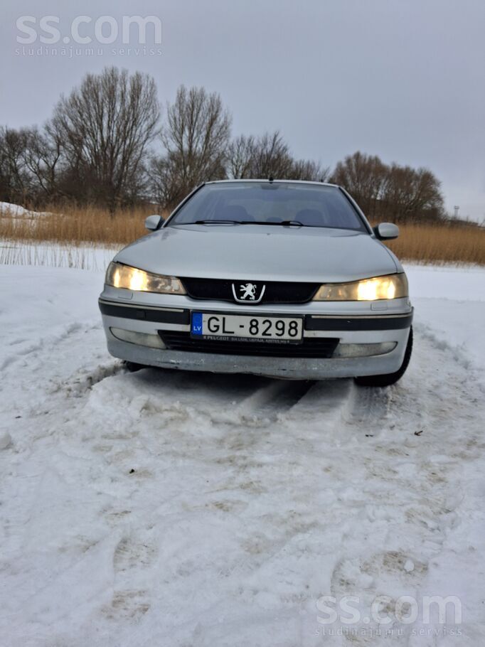 Peugeot 406 2.0 Hdi, nekad nav smēķēts. Apsildāmi sēdekļi, automātiskās tuvā