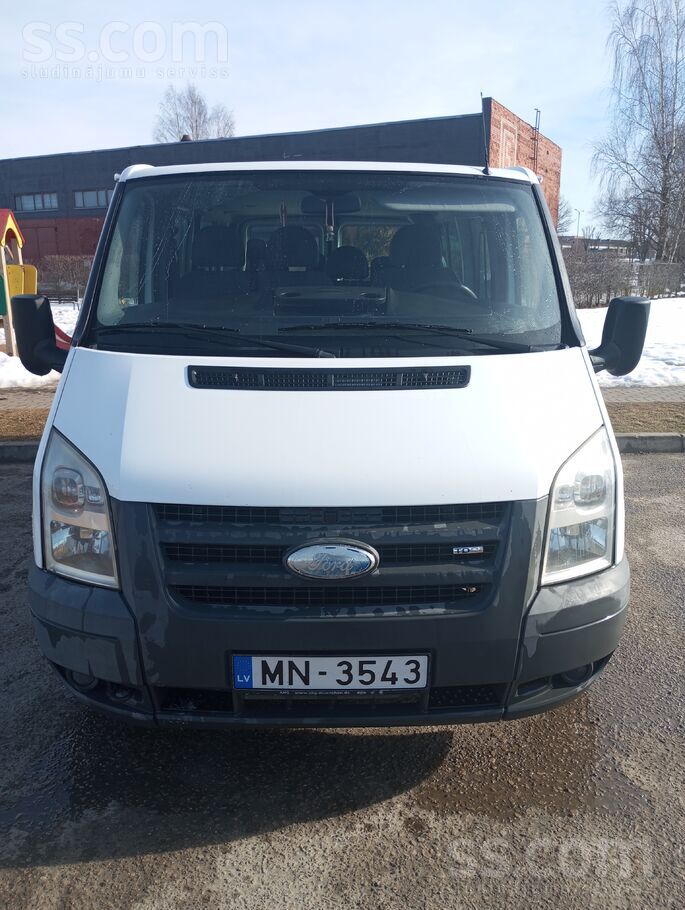 Ford Ford Transit, 9 vietas, 2, 2 dīzelis.
